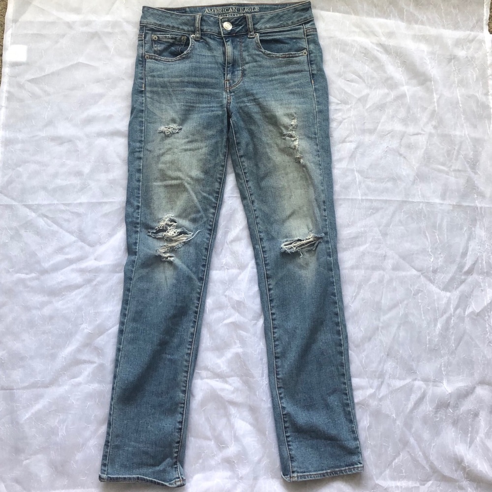American Eagle Distressed Straight Leg Jeans